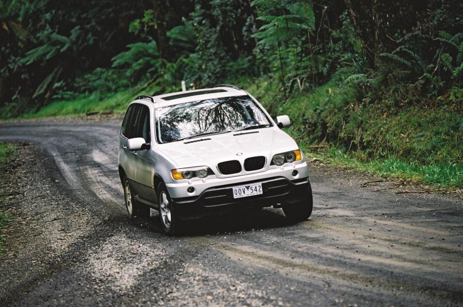  BMW X5 2000 года  (фото 14 из 102)